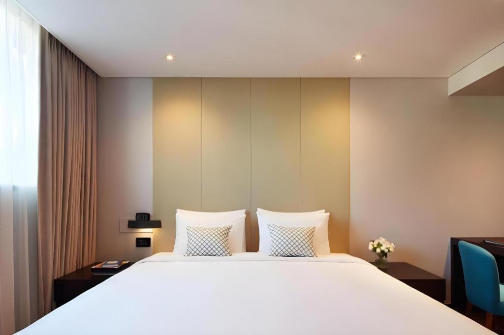 Howard Johnson By Wyndham Incheon Airport Buitenkant foto