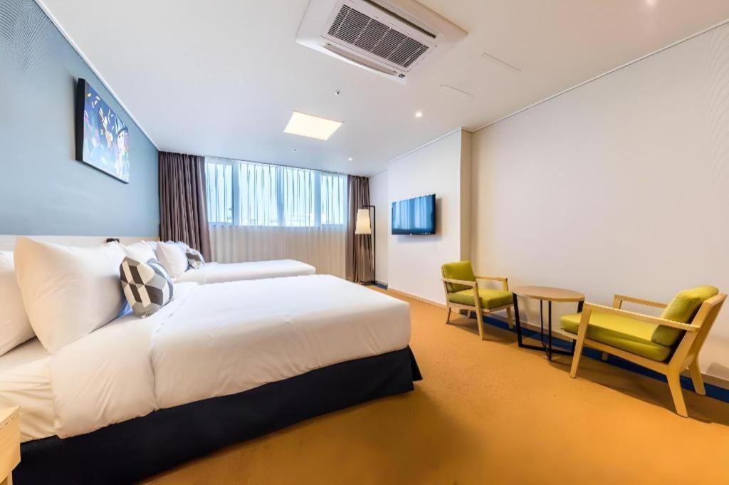 Howard Johnson By Wyndham Incheon Airport Buitenkant foto